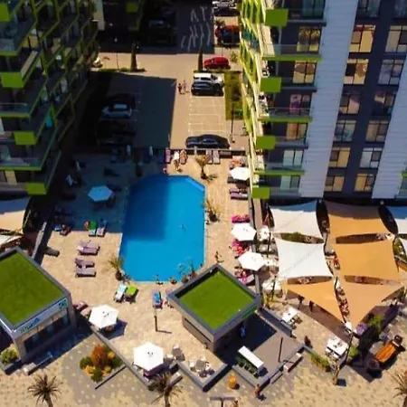 Apartman Pool & - Langa Plaja Năvodari