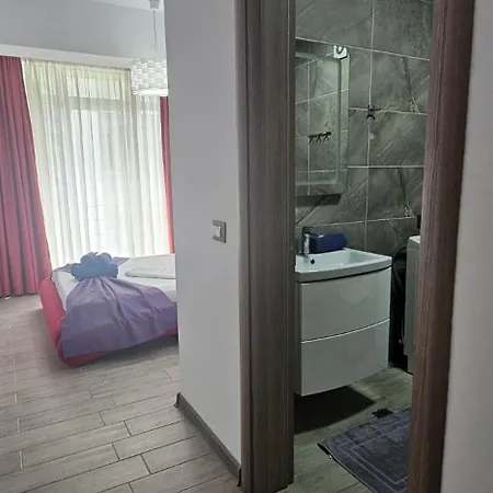 Apartman Pool & - Langa Plaja Năvodari