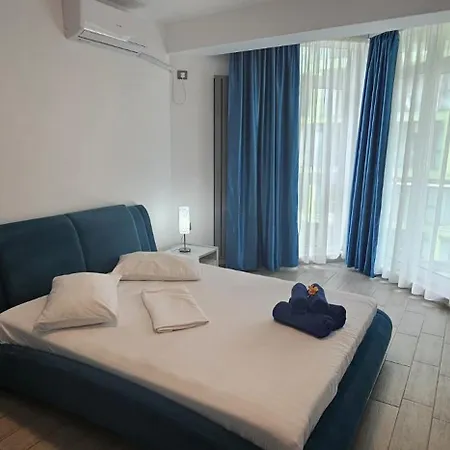 Apartman Pool & - Langa Plaja *